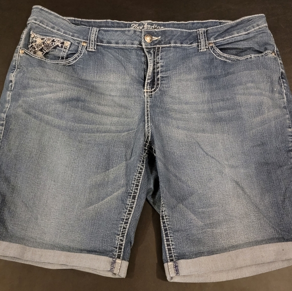 Love Indigo Jean Shorts Size 24w | Poshmark